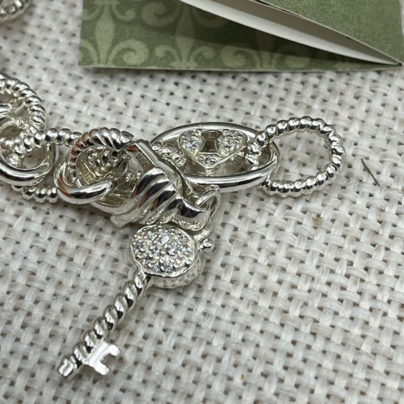 💎 Vintage Judith Ripka Sterling Silver Heart & Key Statement Necklace w/Box Cer - Picture 12 of 16